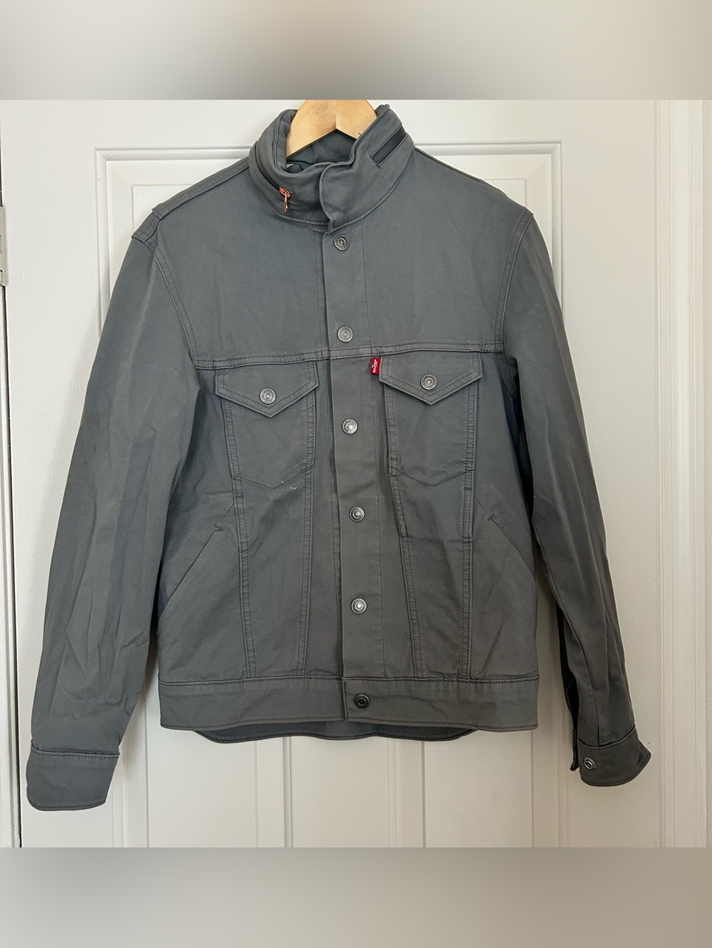 Mens Levi's Gray Trucker Commuter Stretch Denim Snap Jacket Size Small